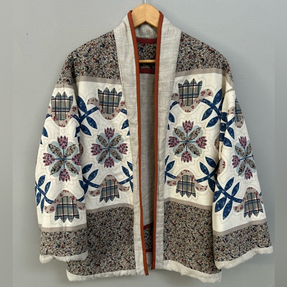 Cottagecore women’s vintage handmade reversible quilted jacket coat.